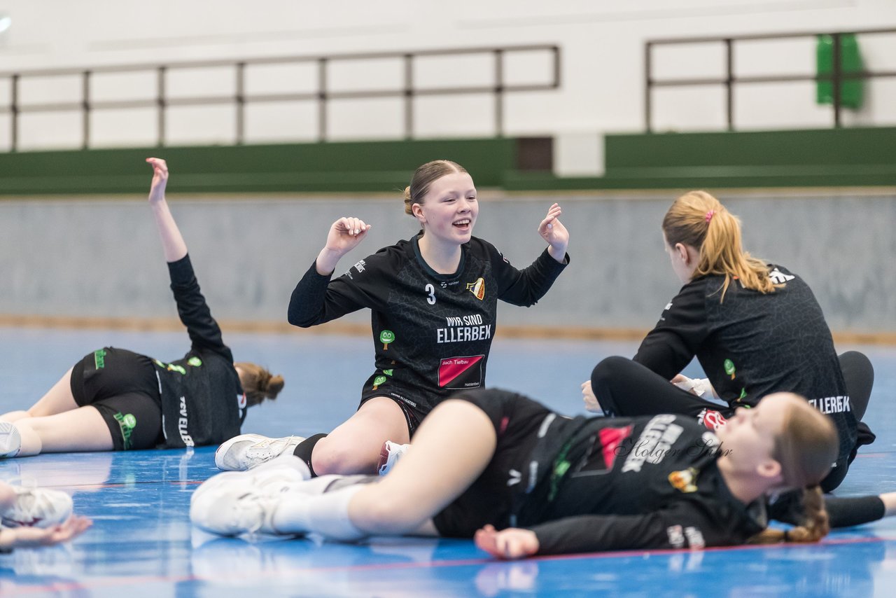 Bild 17 - wBJ TSV Ellerbek - TSV Uetersen : Ergebnis: 15:10